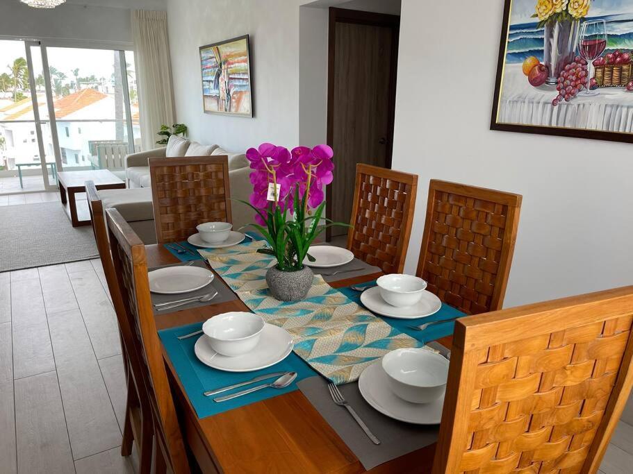 Hermoso Apartamento Con Vista Al Mar! Los Corales Пунта-Кана Экстерьер фото